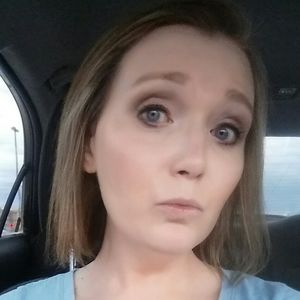 Meet your Posher, Alesha